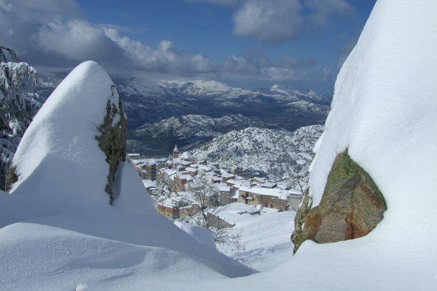 San Mauro Castelverde - veduta invernale